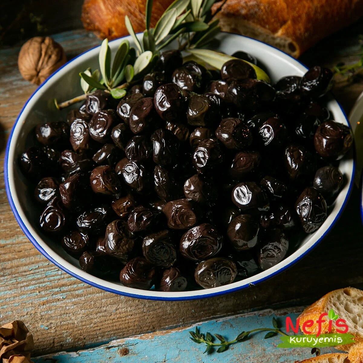 Şah Gemlik Siyah Zeytin 201-230 Kalibre 1 kg